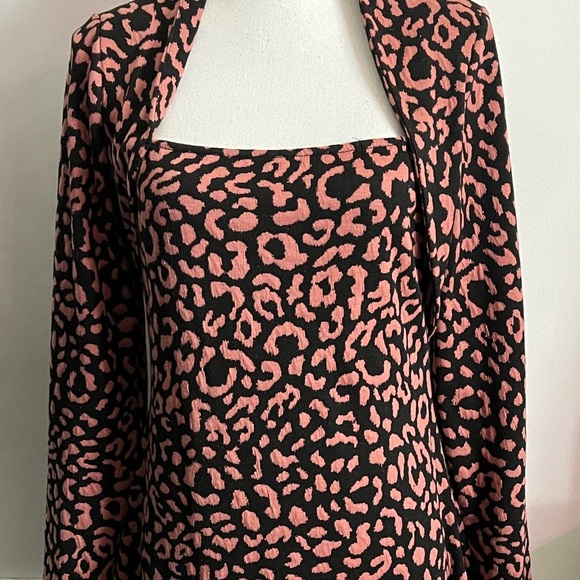 RACHEL Rachel Roy • Pink Leopard Sweater Dress - Picture 2 of 7